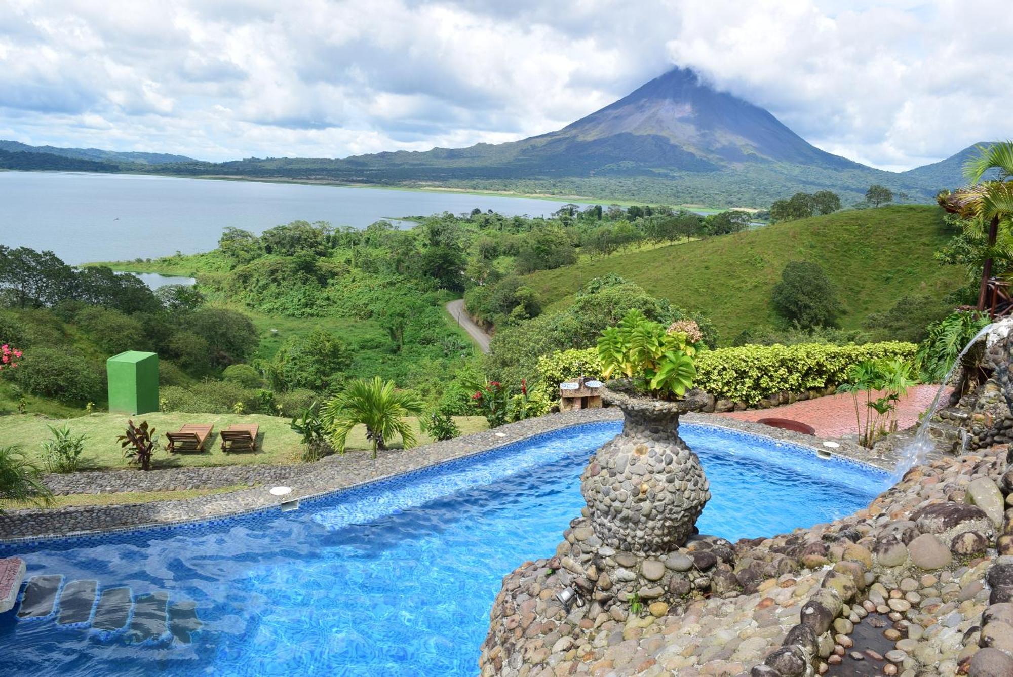 Pie In The Sky 3, Stunning Lake Volcano Views! El Fosforo Bagian luar foto